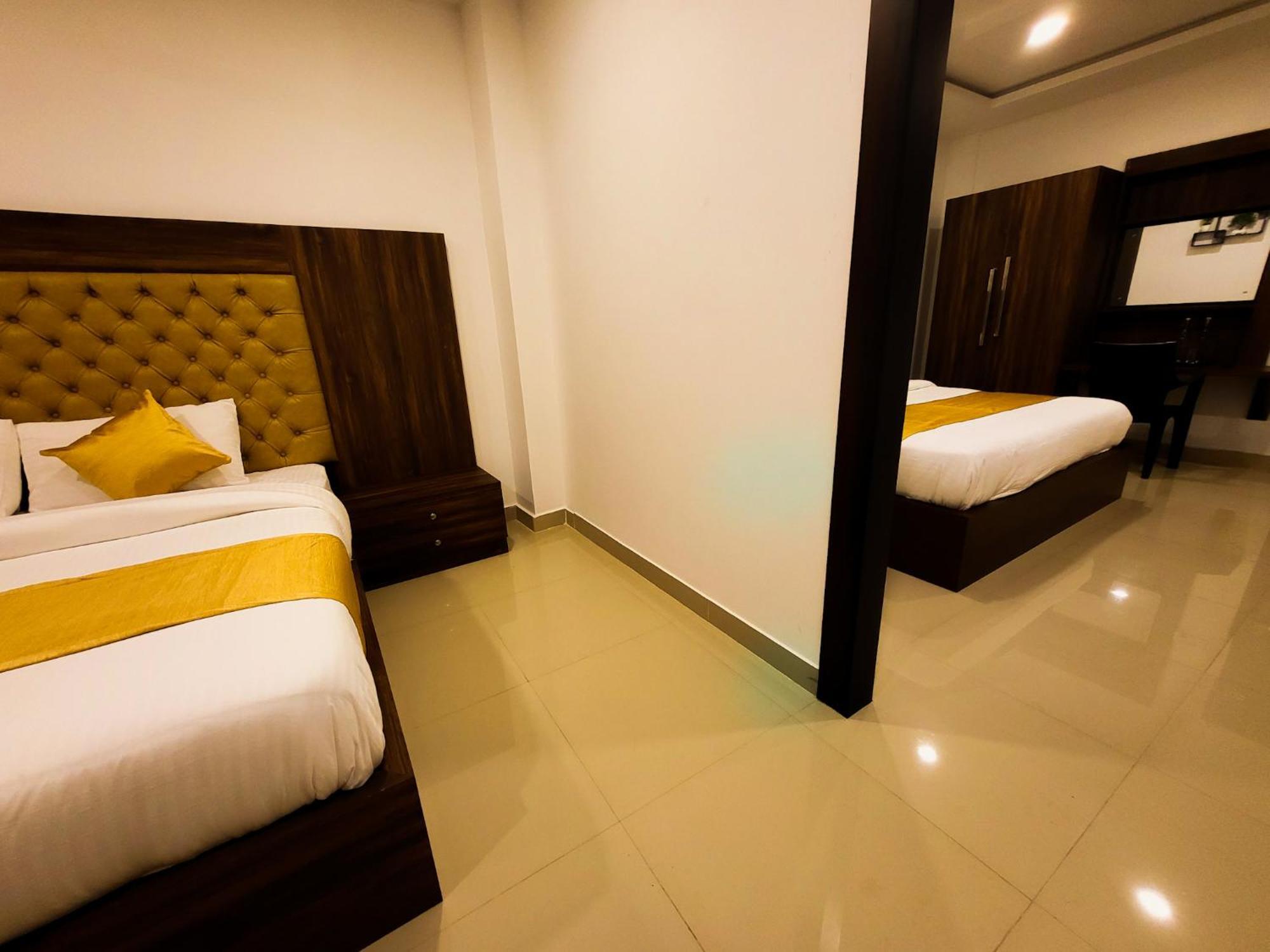 Thejaswini Residency Cheruvathur Nīleshwar Extérieur photo
