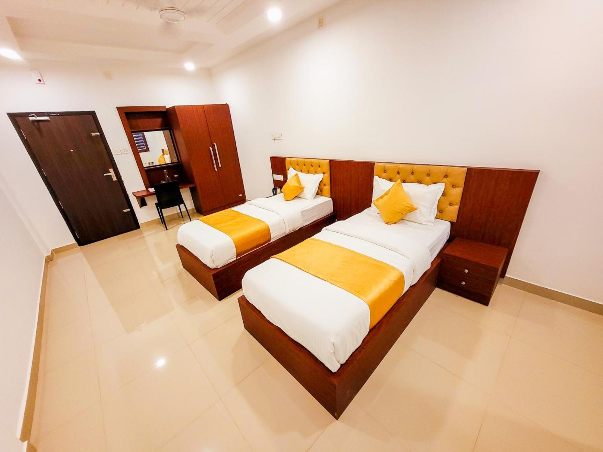 Thejaswini Residency Cheruvathur Nīleshwar Extérieur photo